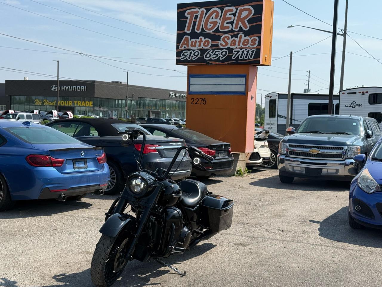 Used 2017 Harley-Davidson Road King Special CUSTOM, BIG WHEEL, STRETCHED BAGS, BARS, UPGRADED for sale in London, ON