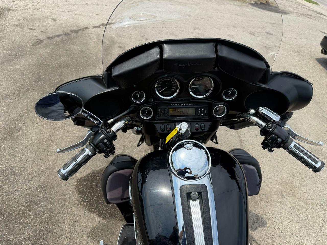 2008 Harley-Davidson FLHTCUI ELECTRA GLIDE ULTRA CLASSIC, 105TH ANNIVERSARY - Photo #12