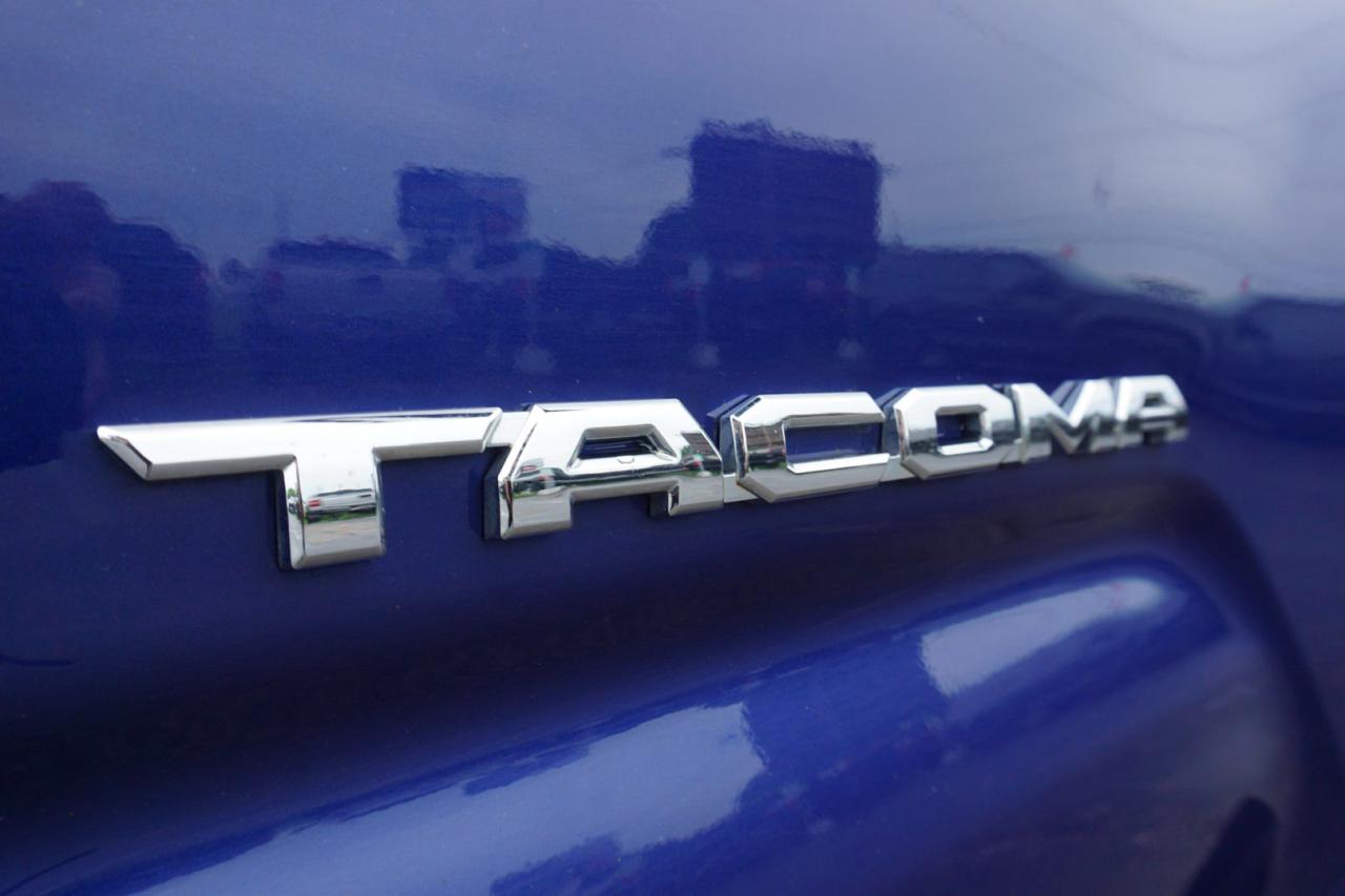 2023 Toyota Tacoma V6 TRD-SPORT PREMIUM 4WD CERTIFIED CREW *1 OWNER* CAMERA NAV BLUETOOTH LEATHER HEATED SUNROOF CRUISE ALLOYS - Photo #36