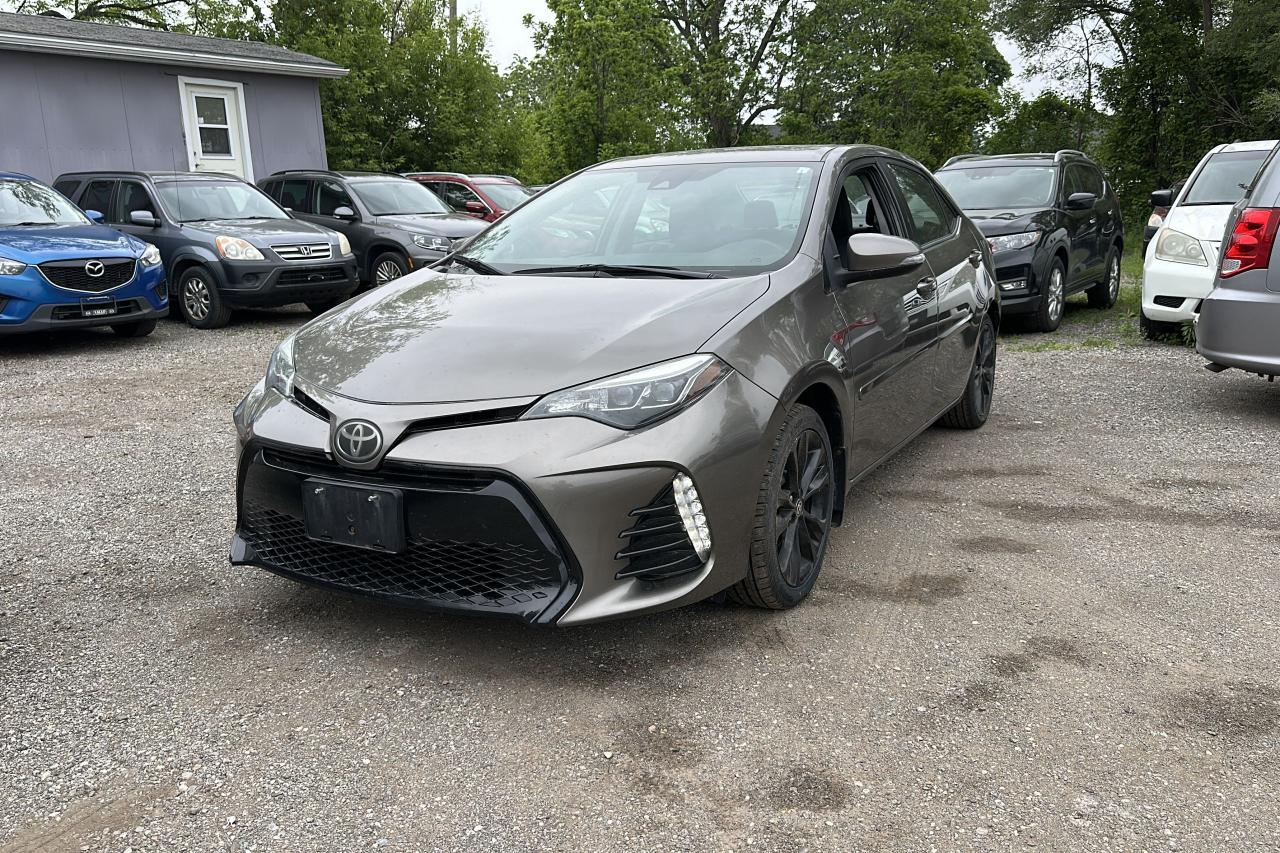 2018 Toyota Corolla XSE - Photo #2