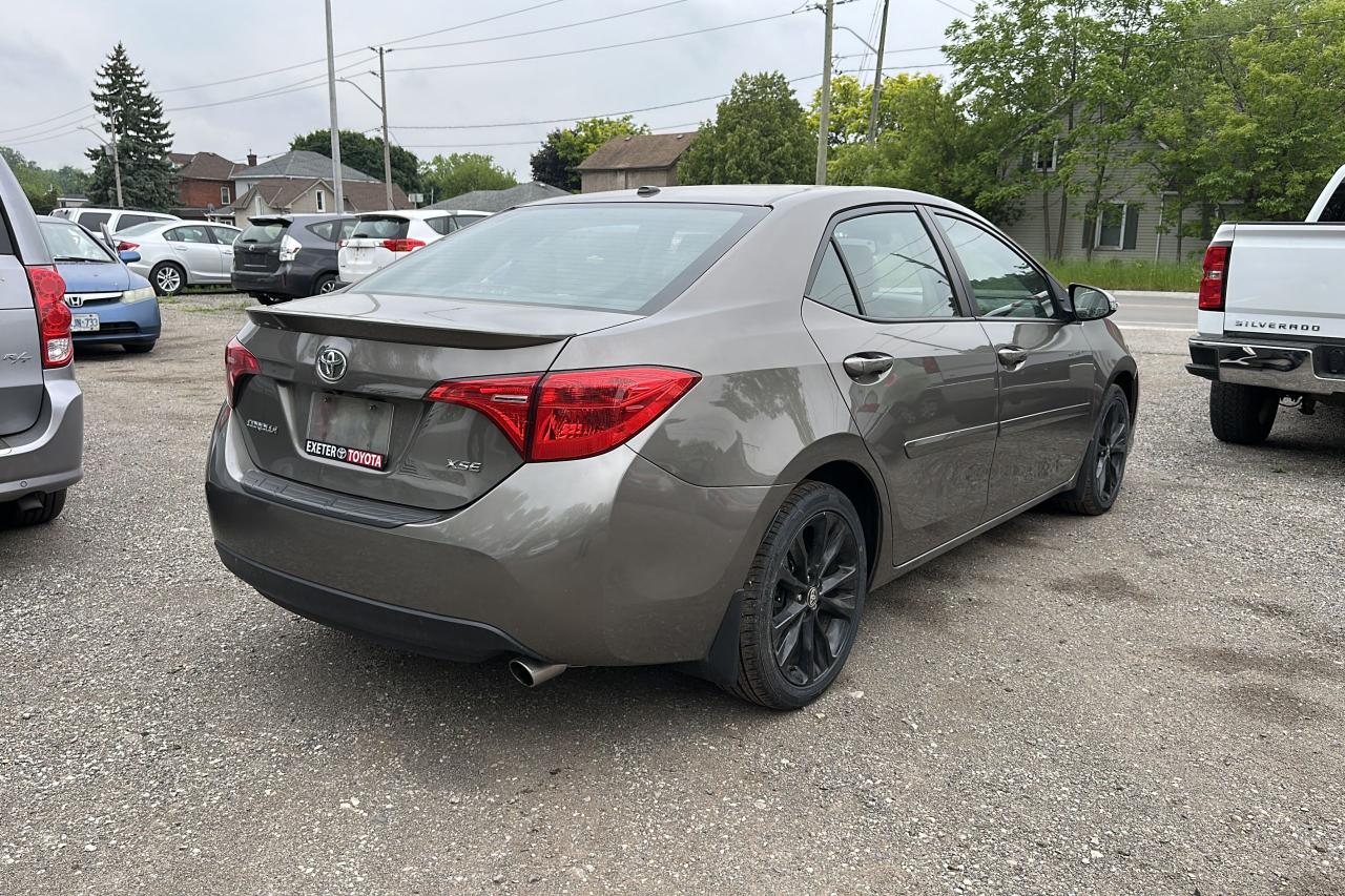 2018 Toyota Corolla XSE - Photo #3