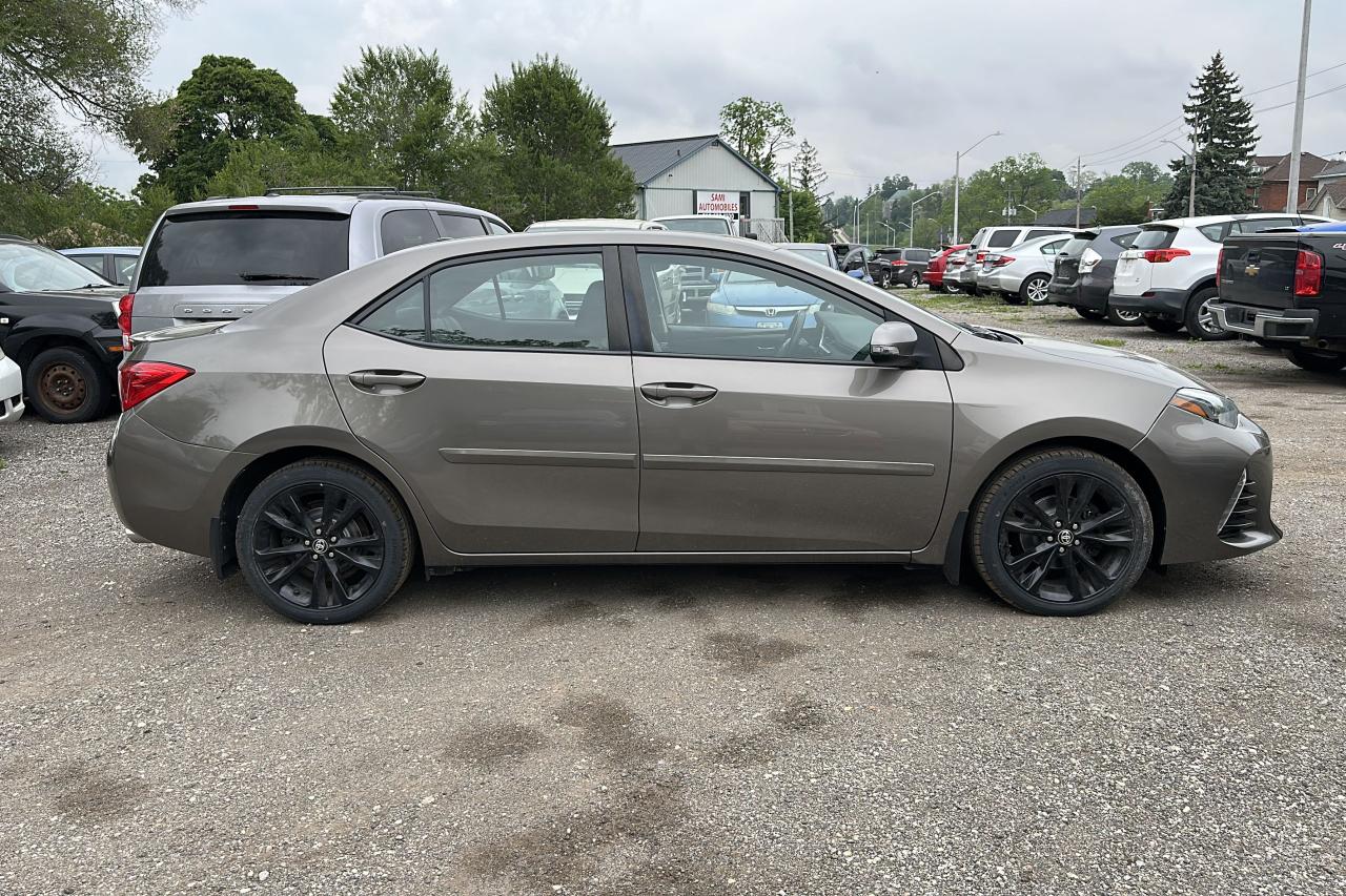 2018 Toyota Corolla XSE - Photo #5