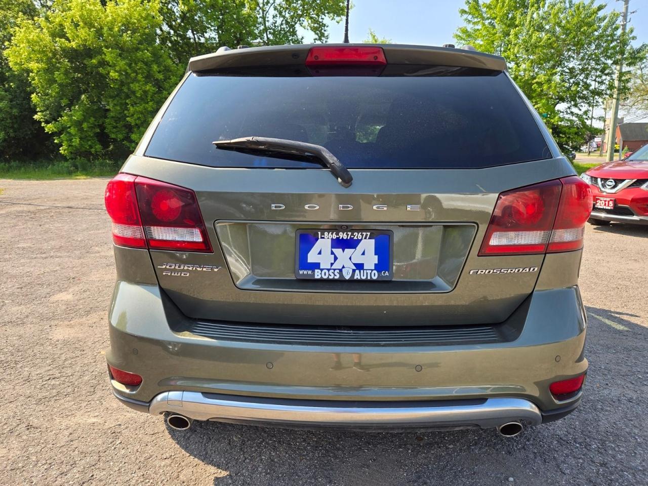 2017 Dodge Journey Crossroad Photo3