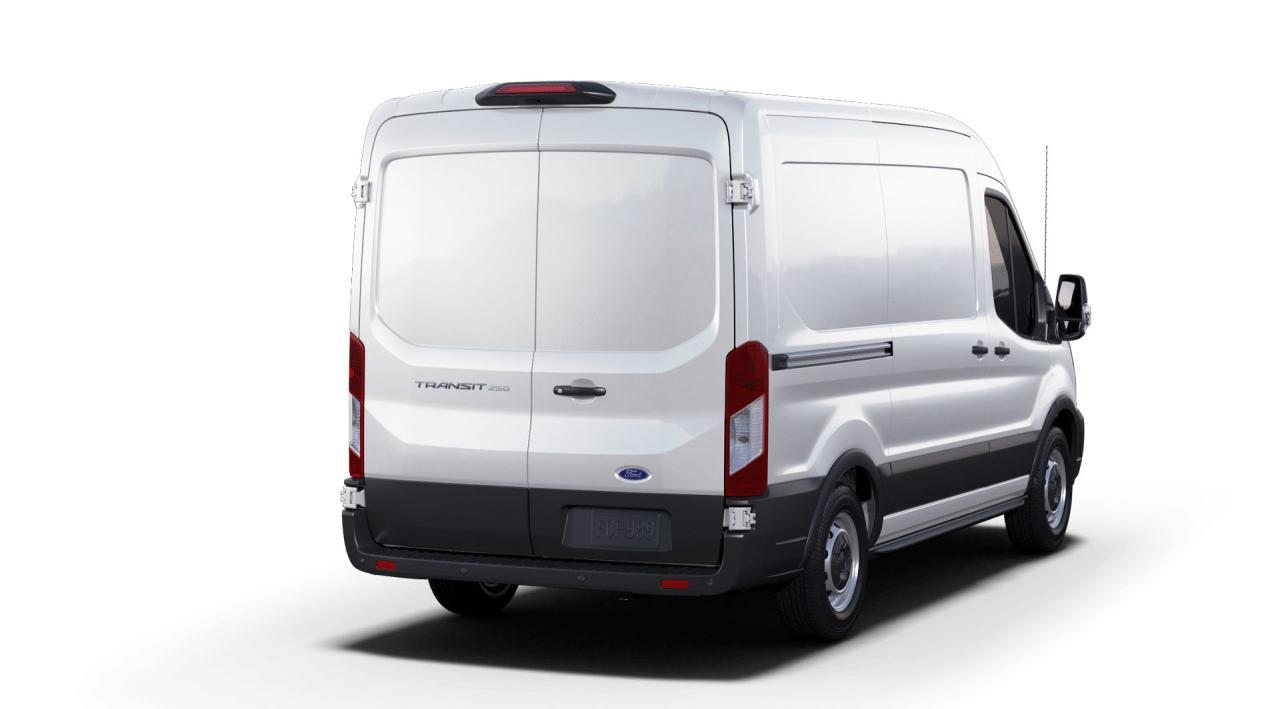 2022 Ford Transit T-250 Photo2