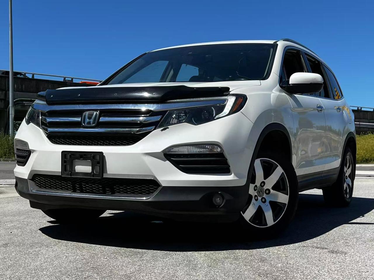 Used 2018 Honda Pilot Touring AWD/ NO ACCIDENT/ BC LOCAL for sale in Richmond, BC