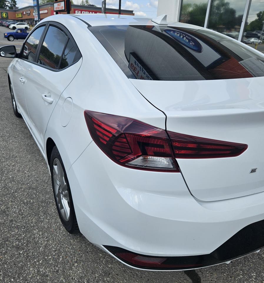 2020 Hyundai Elantra Preferred w/Sun & Safety Package - Photo #13