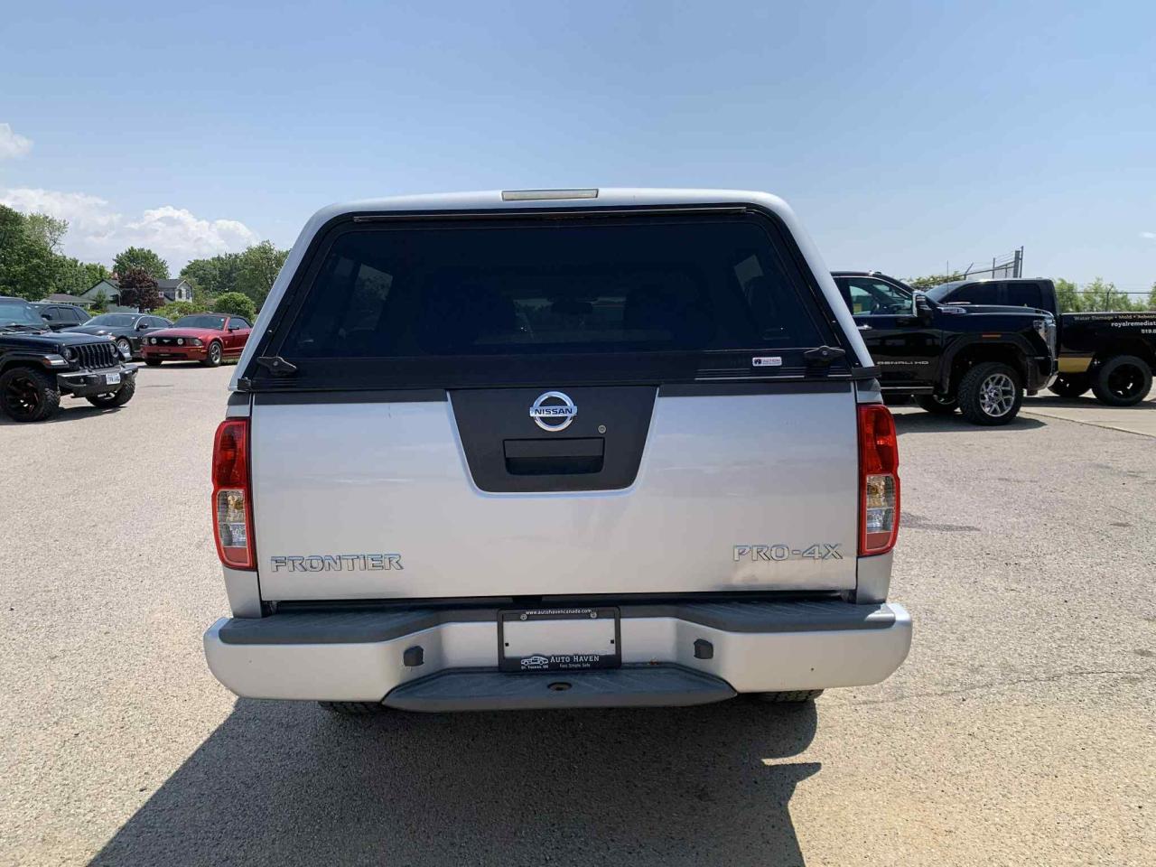 2012 Nissan Frontier Pro-4X - Photo #4