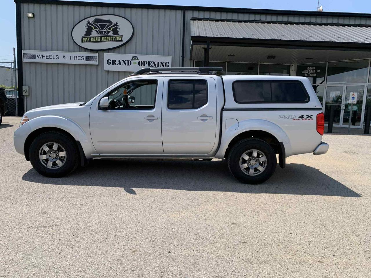 2012 Nissan Frontier Pro-4X - Photo #2