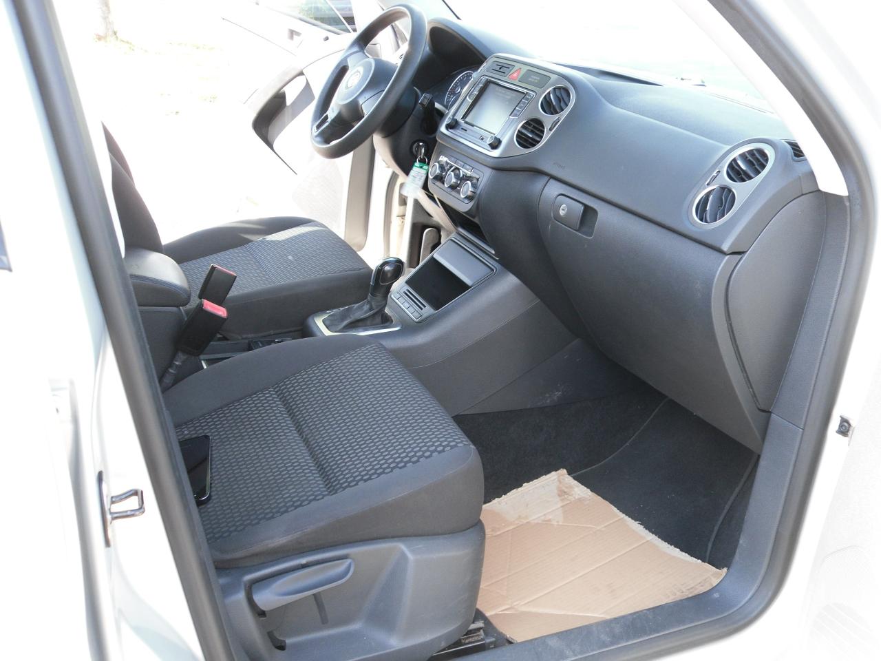 2011 Volkswagen Tiguan Trendline - Photo #9