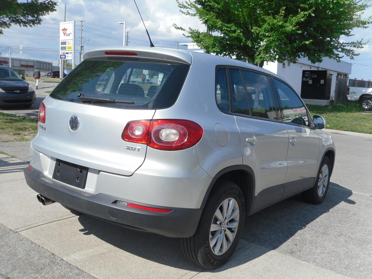 2011 Volkswagen Tiguan Trendline Photo2