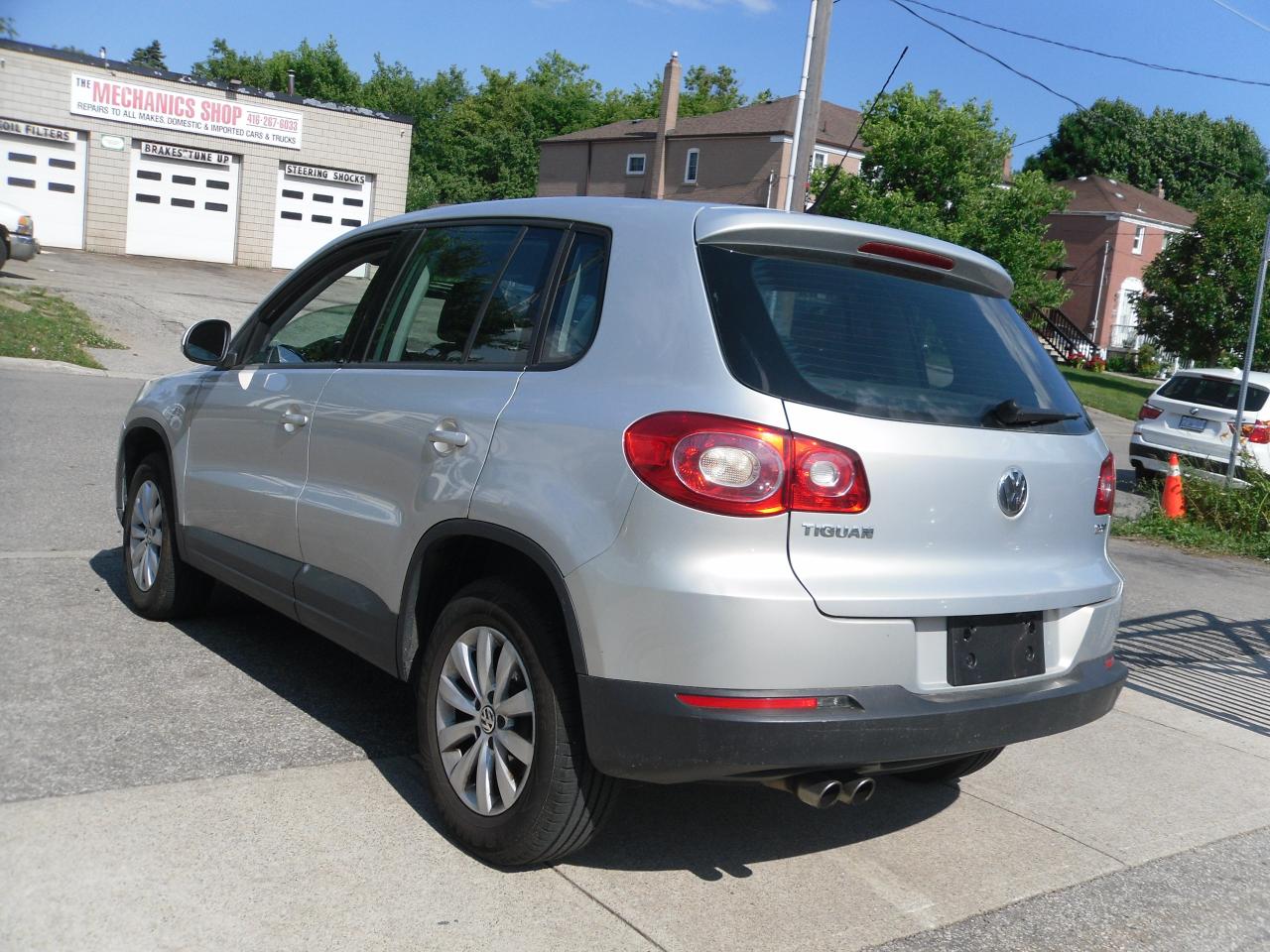 2011 Volkswagen Tiguan Trendline Photo3
