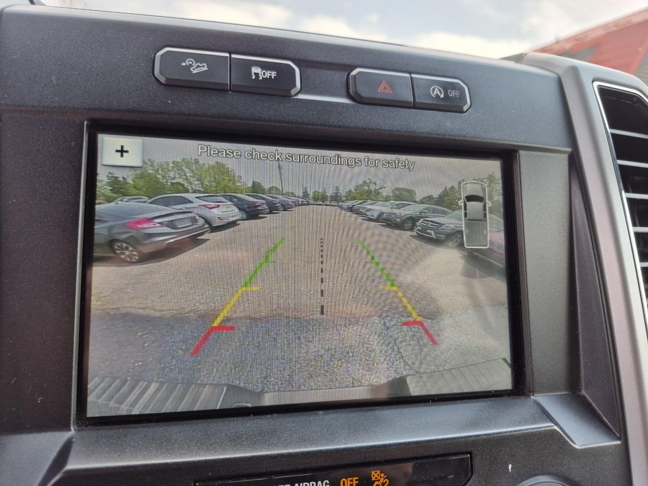 2018 Ford F-150 LARIAT FX4 SuperCrew 5.5' Box *DIESEL Photo24