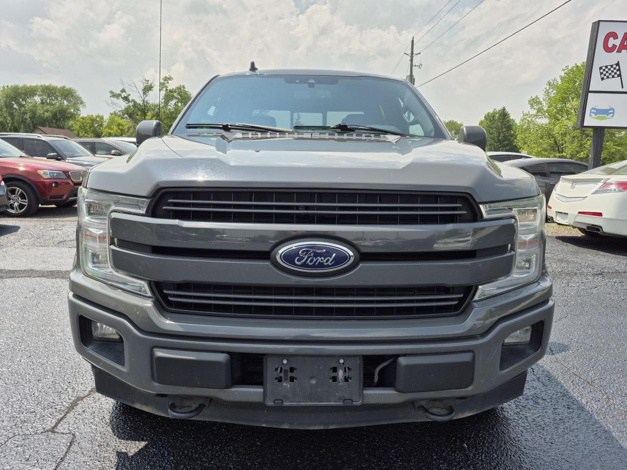 2018 Ford F-150 LARIAT FX4 SuperCrew 5.5' Box *DIESEL Photo9
