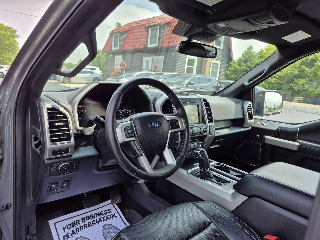 2018 Ford F-150 LARIAT FX4 SuperCrew 5.5' Box *DIESEL Photo12