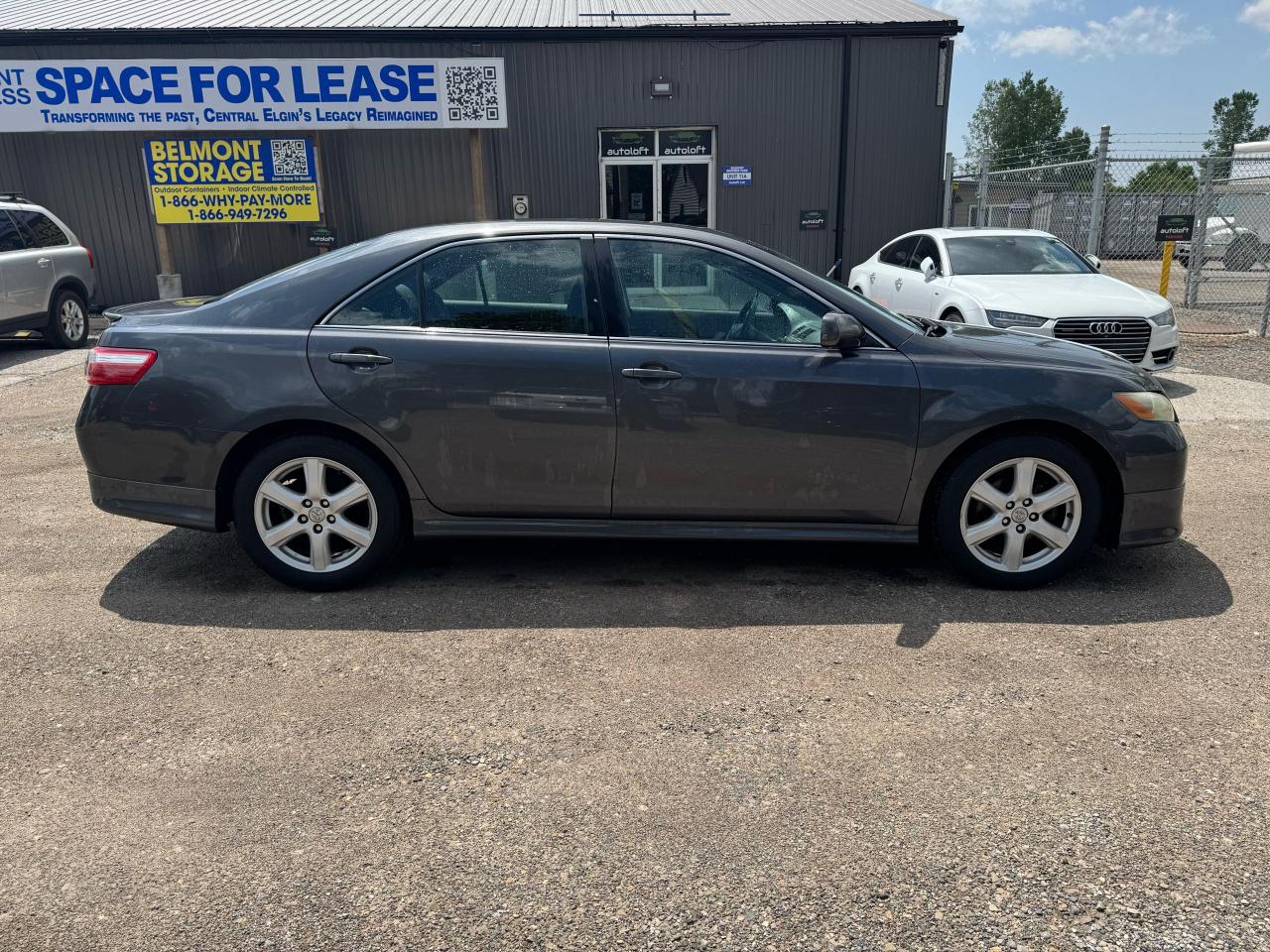 2007 Toyota Camry SE - Photo #6