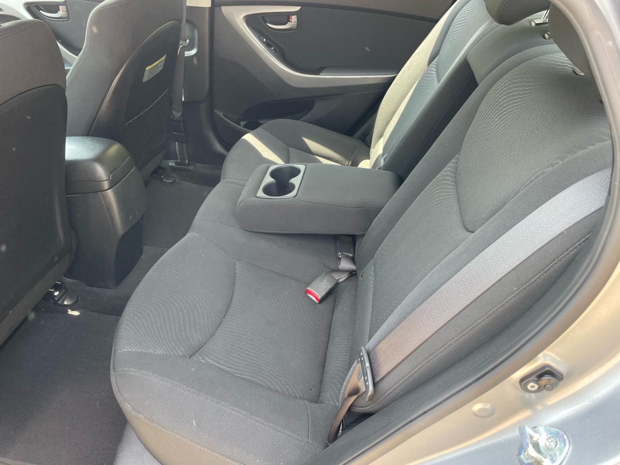2015 Hyundai Elantra GLS - Photo #12