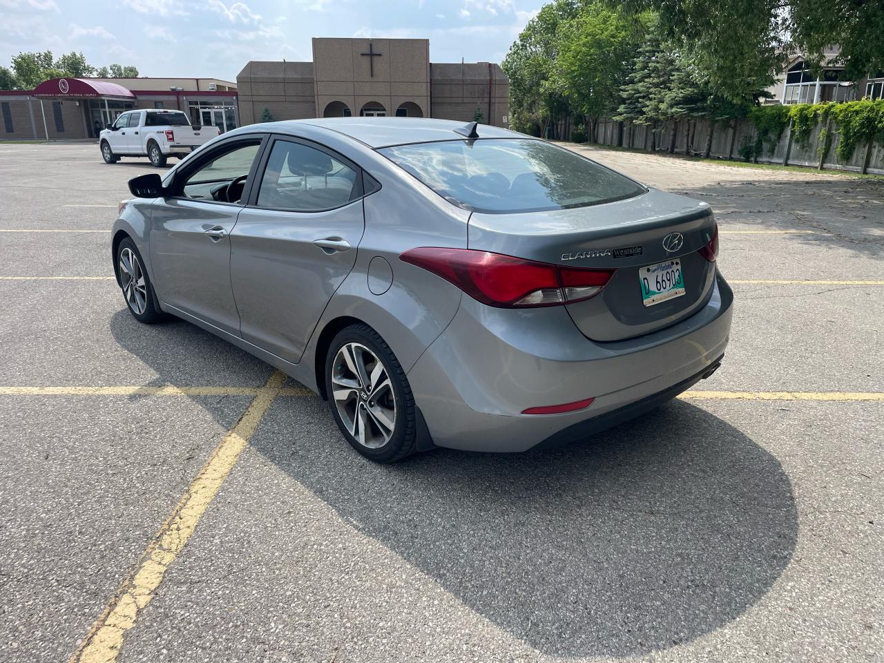 2015 Hyundai Elantra GLS - Photo #7