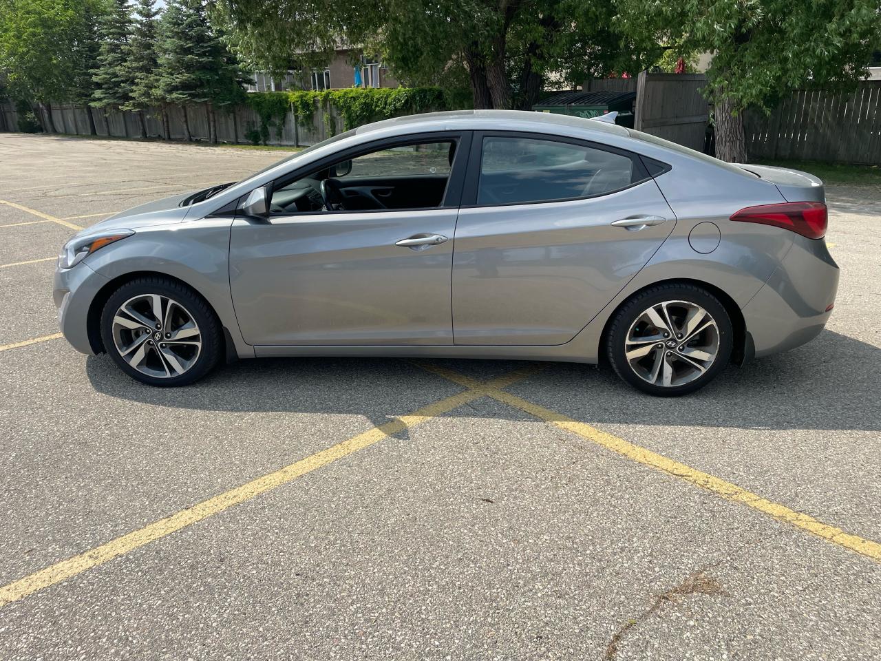2015 Hyundai Elantra GLS - Photo #8