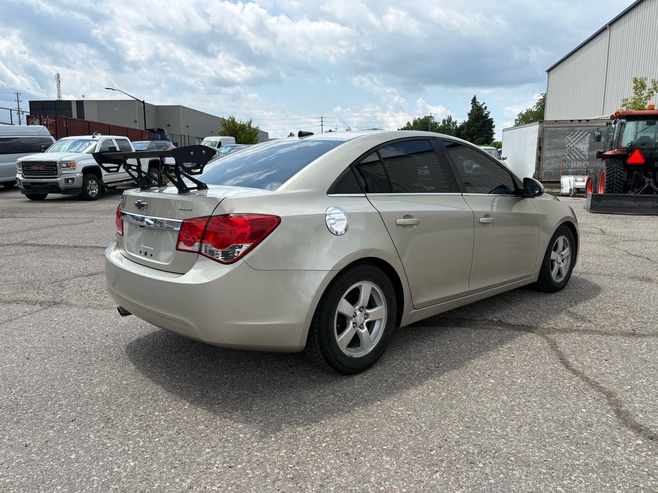 2014 Chevrolet Cruze 2LT - Photo #4