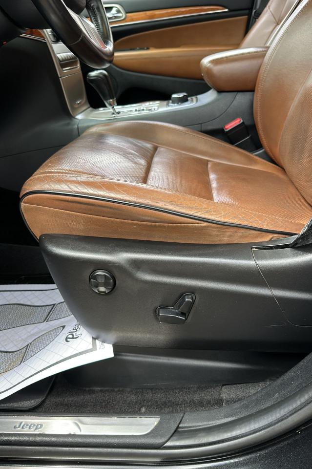 2013 Jeep Grand Cherokee Overland - Photo #10