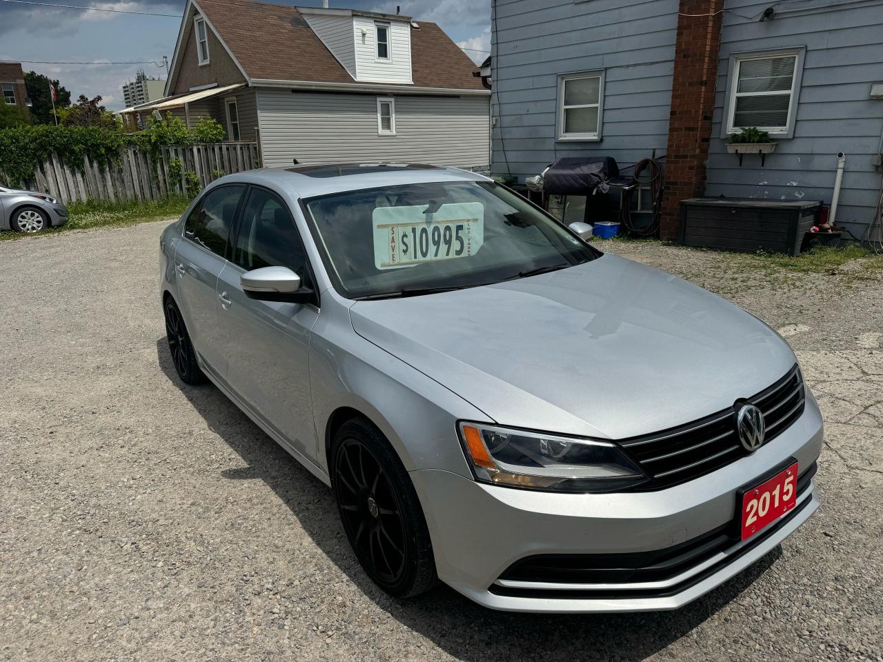 2015 Volkswagen Jetta TRENDLINE+ - Photo #2