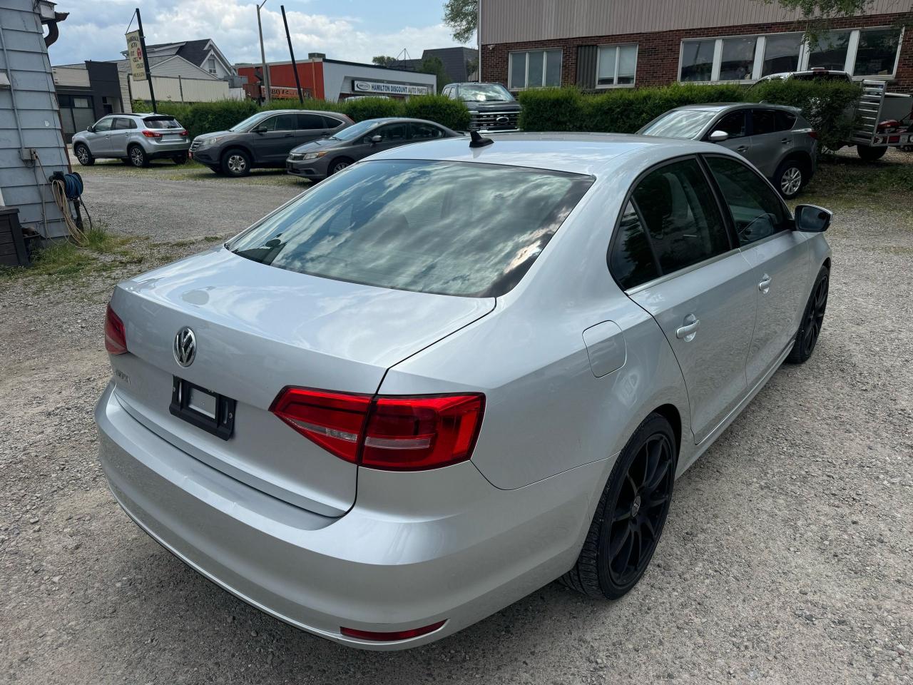 2015 Volkswagen Jetta TRENDLINE+ - Photo #3