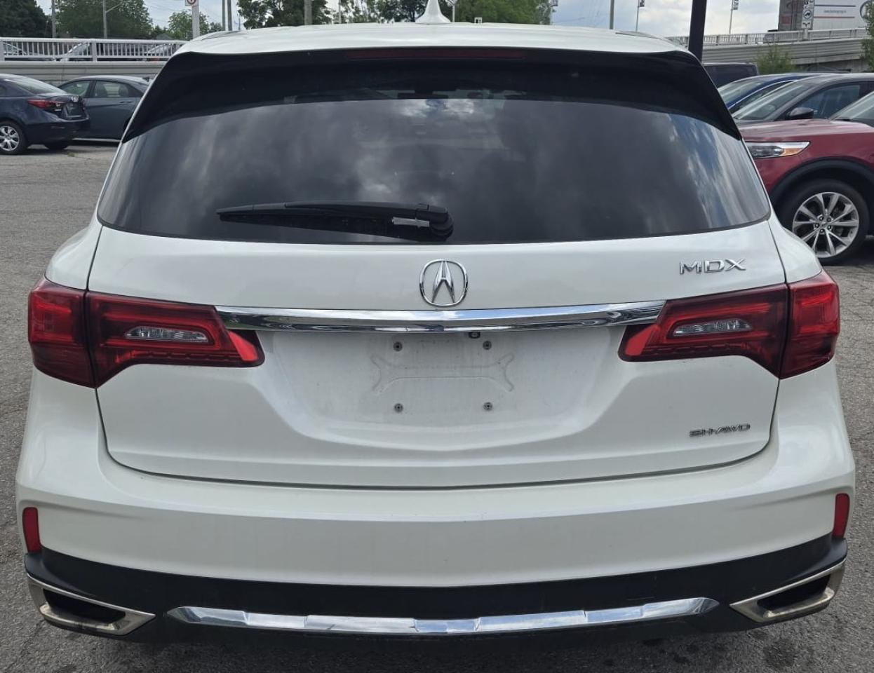 2017 Acura MDX SH-AWD / TECH PKG / NO ACCIDENTS / NAV / SUNROOF - Photo #3