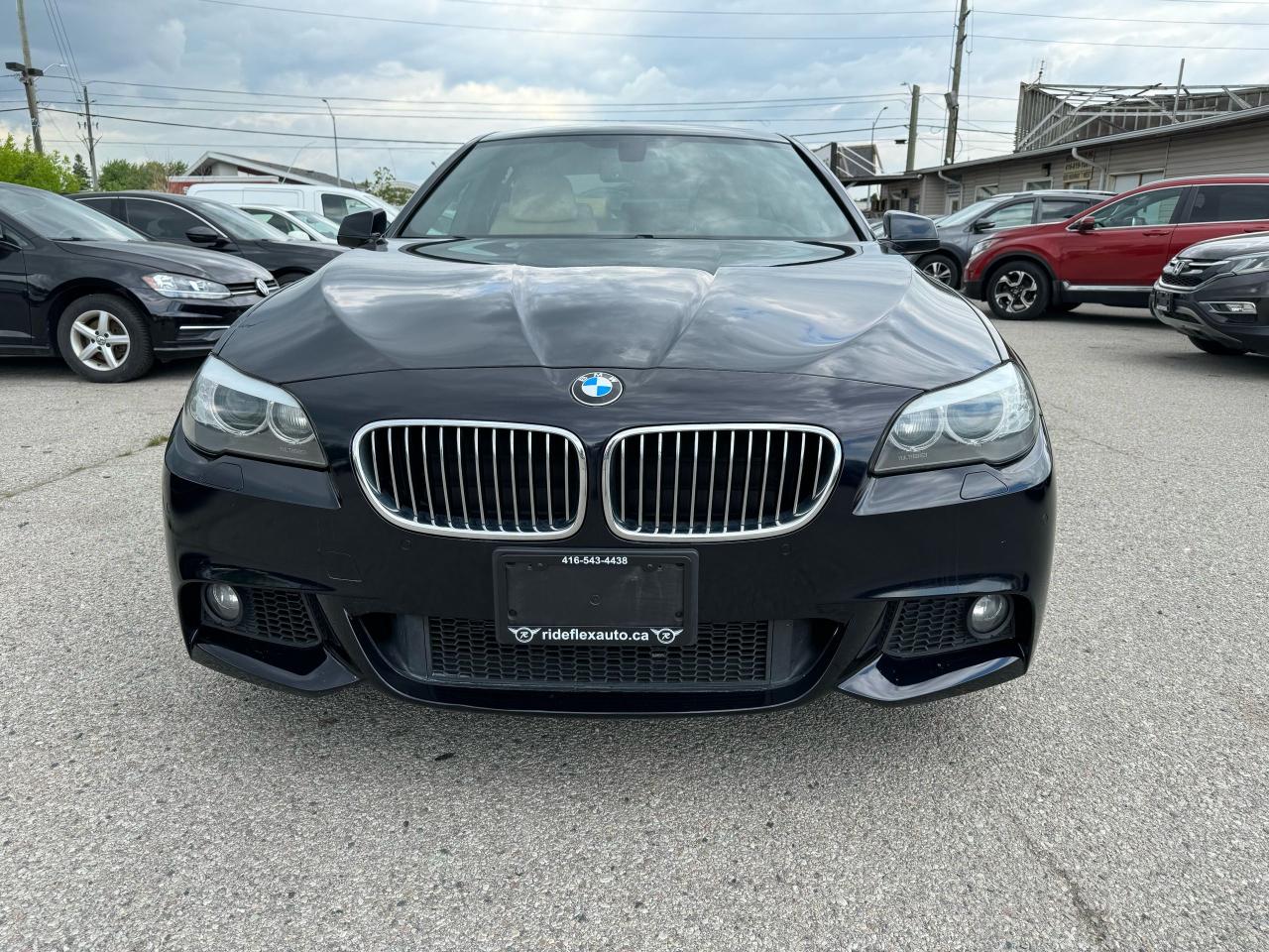 2013 BMW 5 Series 528i xDrive - Photo #2