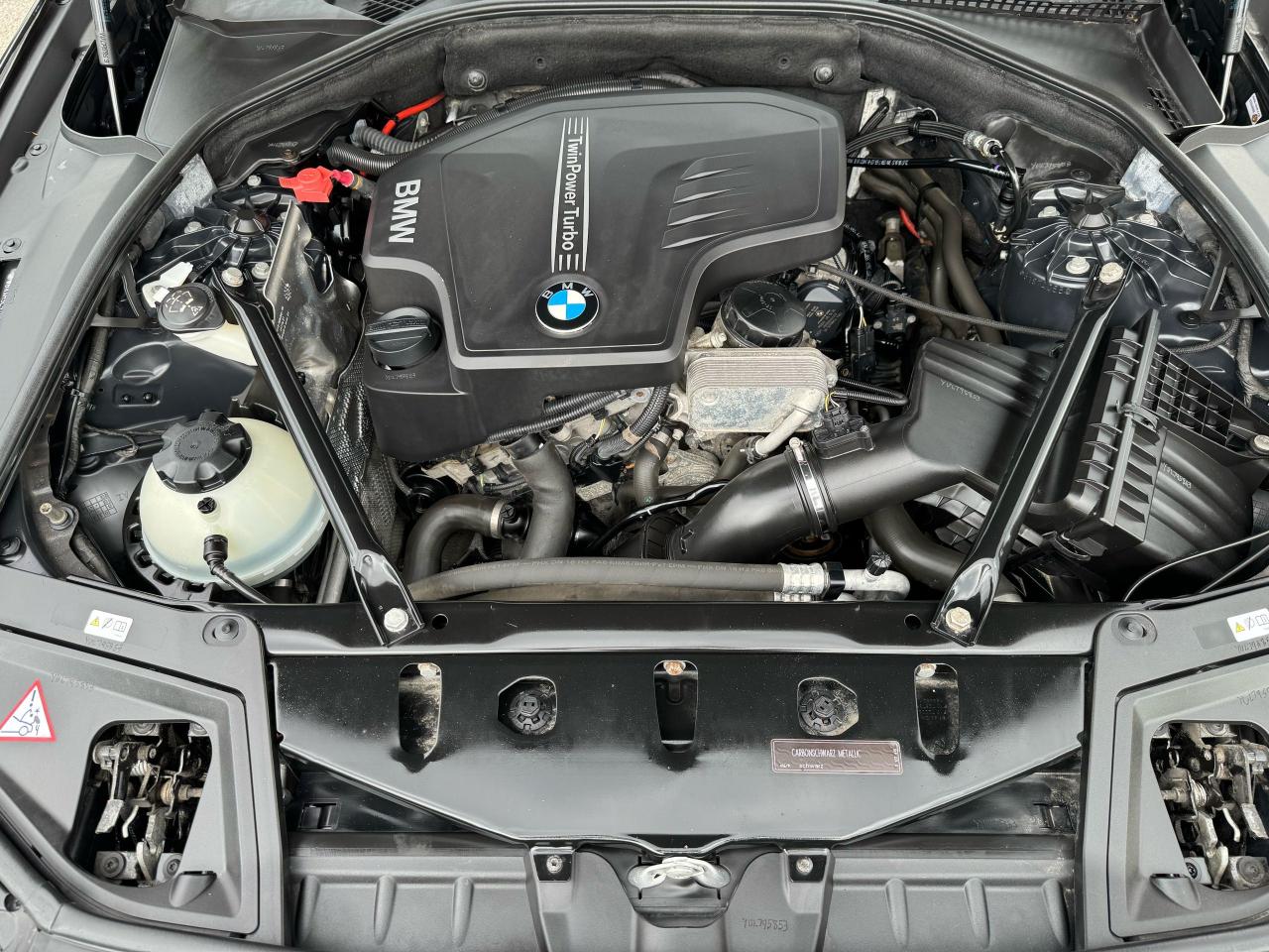 2013 BMW 5 Series 528i xDrive - Photo #20