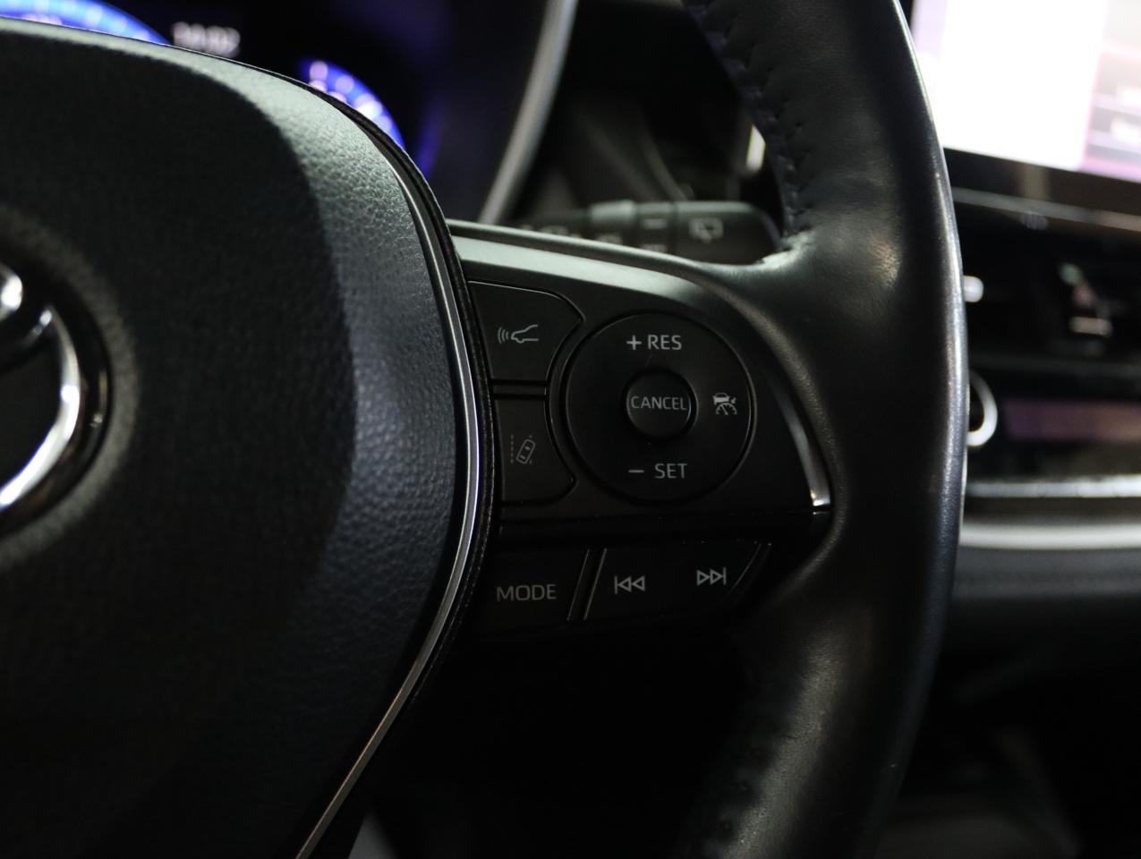 2019 Toyota Corolla HATCHBACK | XSE | Nav | Leather | BSM | CarPlay