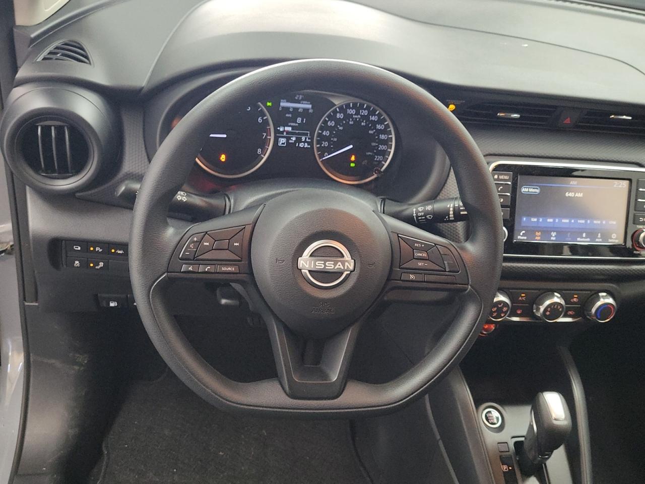 2024 Nissan Kicks SV - Photo #6