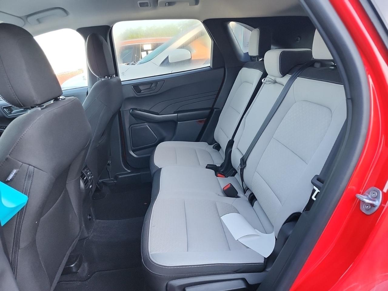 2024 Ford Escape Active FWD Photo3