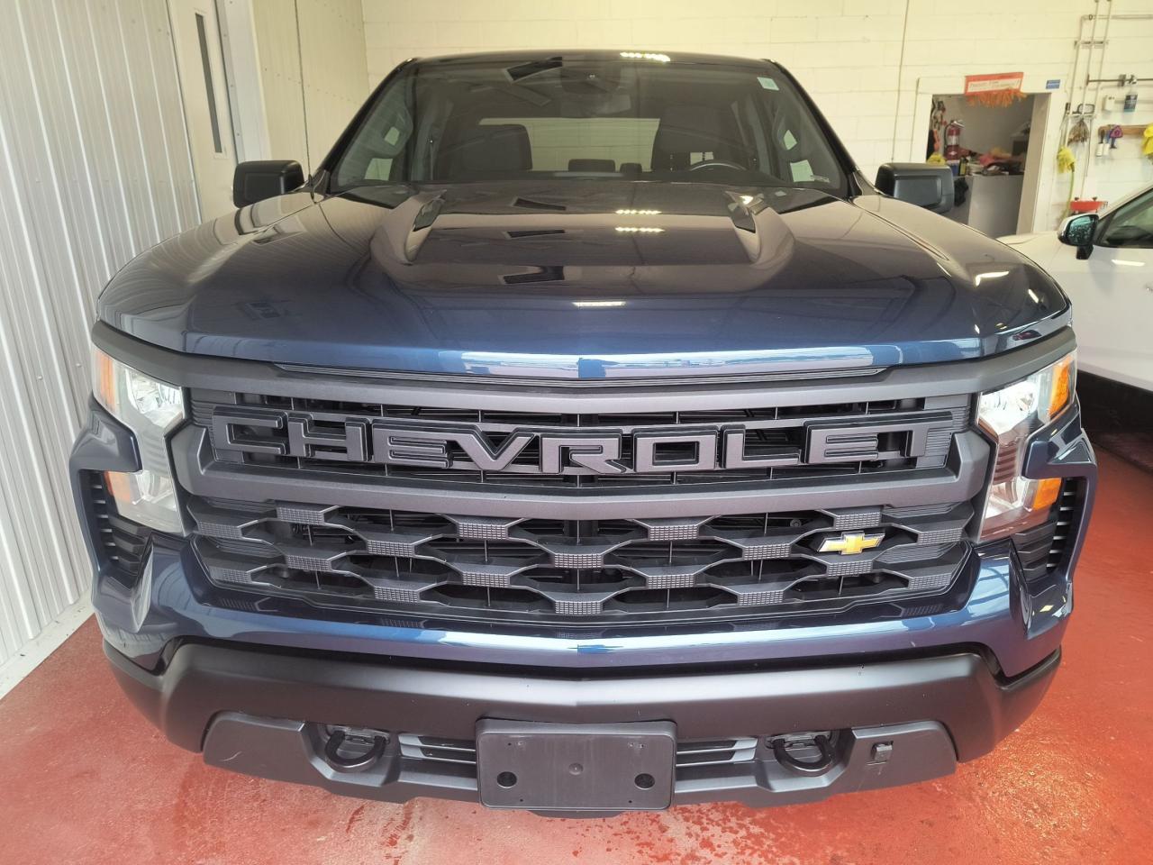 2023 Chevrolet Silverado 1500 Work Truck 4x4 Photo2