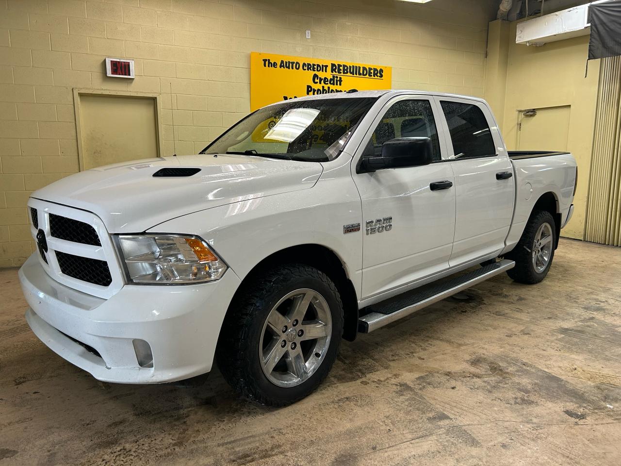 2017 RAM 1500 Express - Photo #3