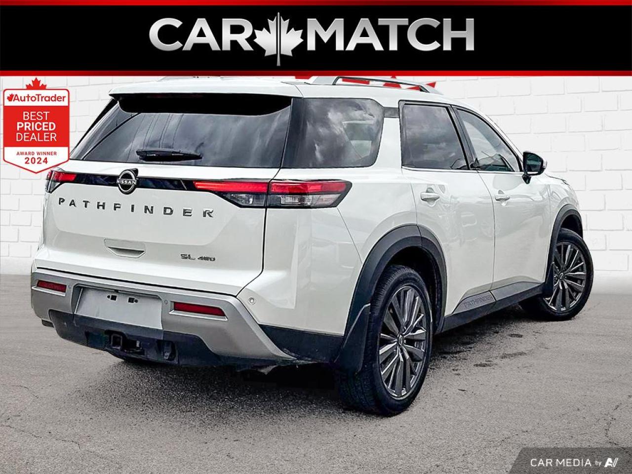 2023 Nissan Pathfinder SL / 4WD / PANO ROOF / LEATHER / NAV / 8 PASS - Photo #4