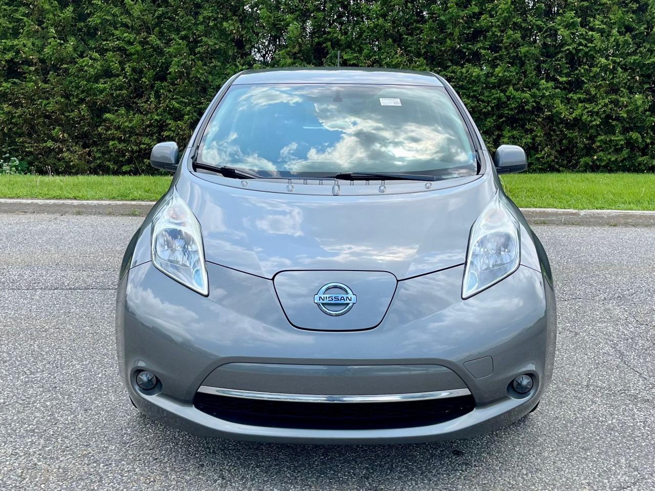 2015 Nissan Leaf S - Photo #3