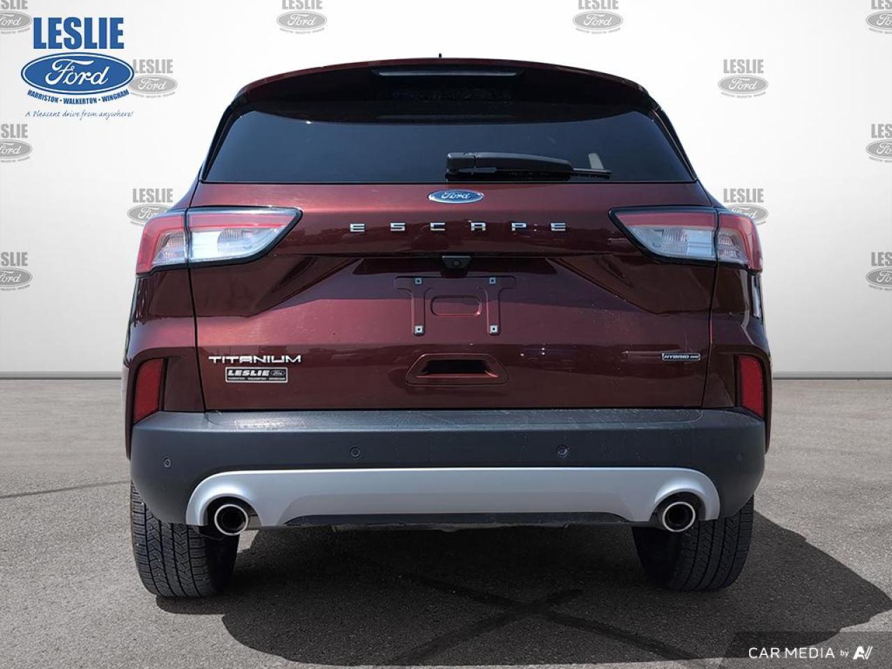 2021 Ford Escape TITANIUM HYBRID AWD Photo4