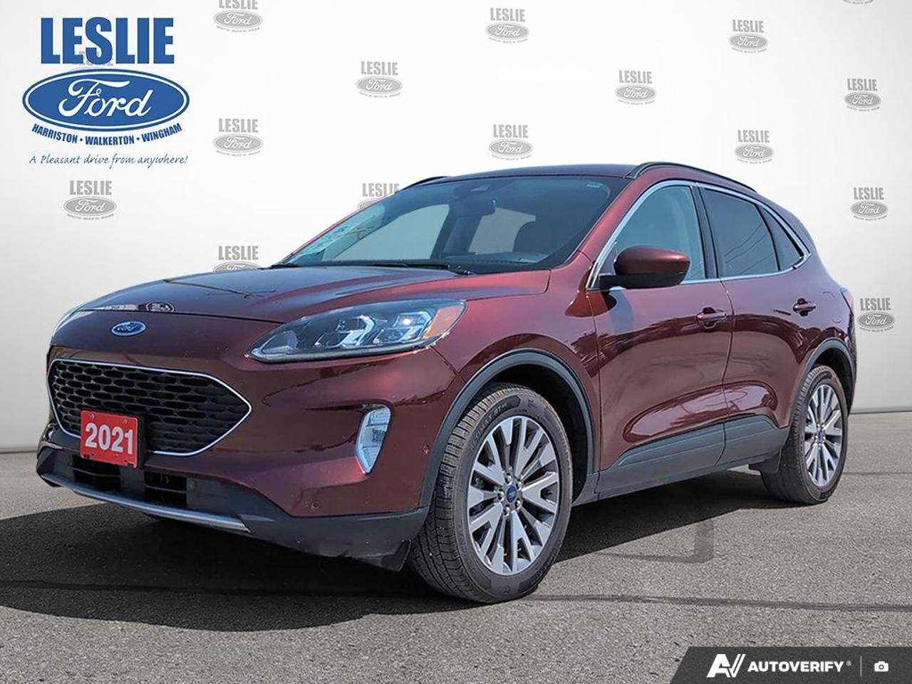 2021 Ford Escape Titanium Hybrid AWD Photo