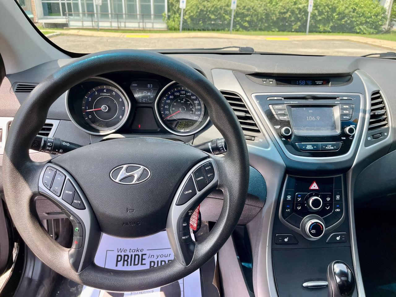 2016 Hyundai Elantra GL - Photo #6