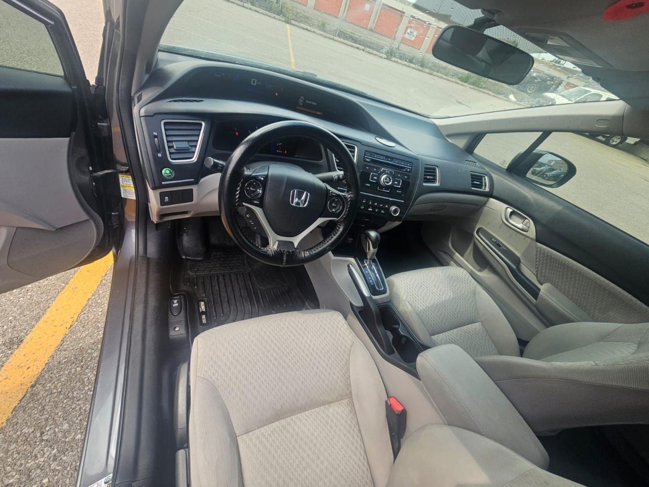 2014 Honda Civic LX - Photo #5
