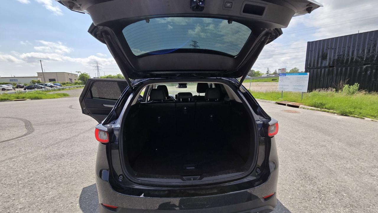 2023 Mazda CX-5 Preferred - Photo #8