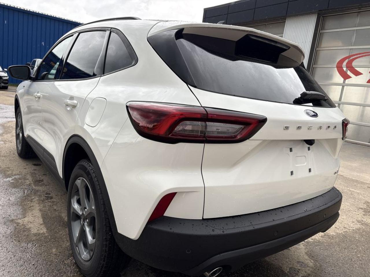 2025 Ford Escape ST-Line 300A Photo5