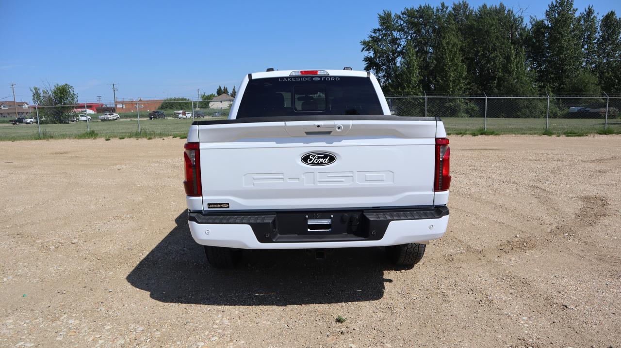 2025 Ford F-150 XLT Photo4