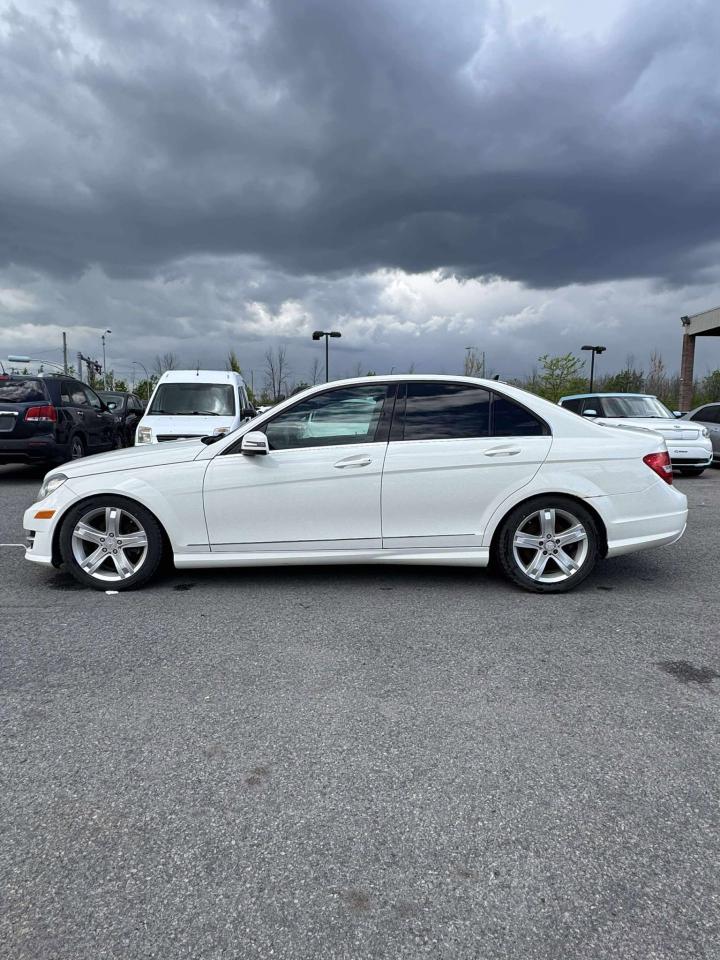2012 Mercedes-Benz C-Class 4dr Sdn C 250 4MATIC - Photo #4