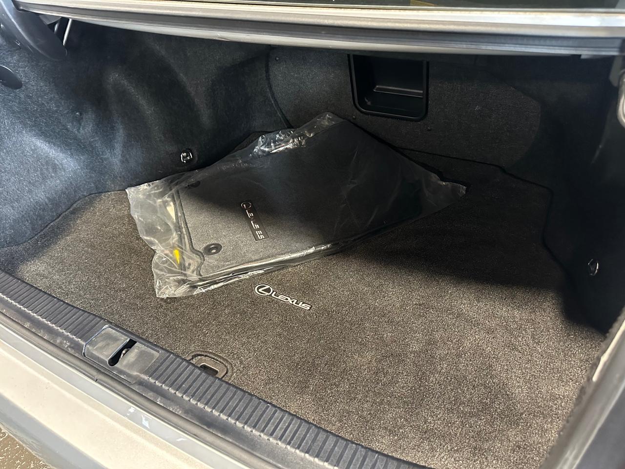 2013 Lexus ES 350 MARK LEVINSON SOUND | DUAL SUNROOF | LEATHER |NAVI - Photo #19