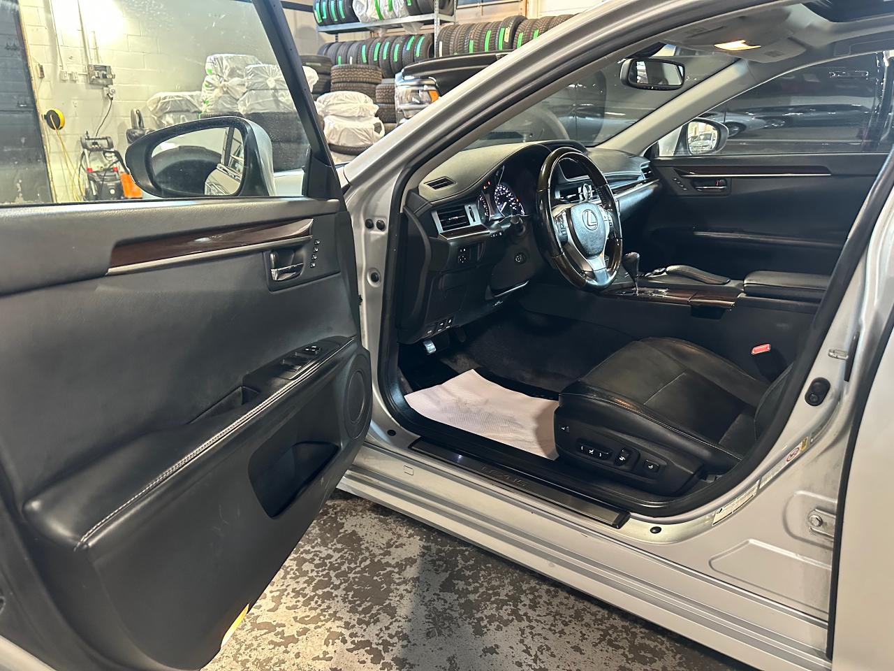 2013 Lexus ES 350 MARK LEVINSON SOUND | DUAL SUNROOF | LEATHER |NAVI - Photo #26