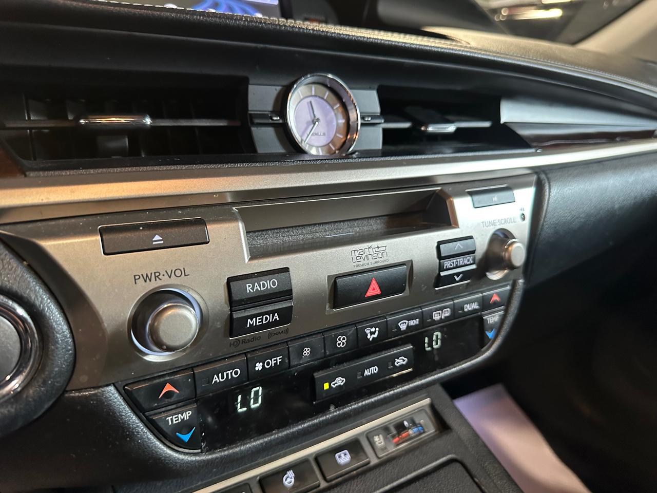 2013 Lexus ES 350 MARK LEVINSON SOUND | DUAL SUNROOF | LEATHER |NAVI - Photo #42