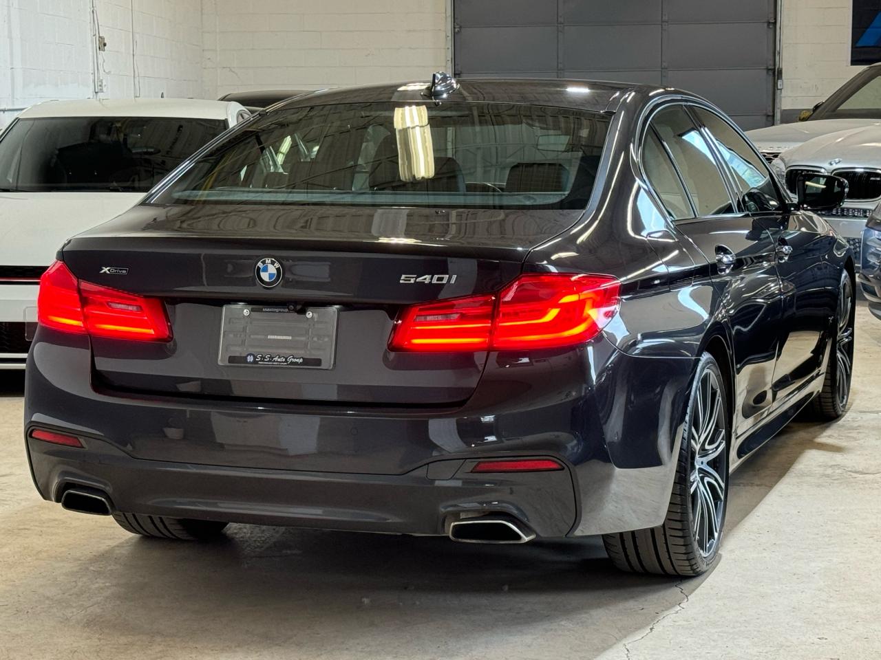 2017 BMW 540i M SPORT|NAV|BACKUP|HUD|HK SOUND| - Photo #4