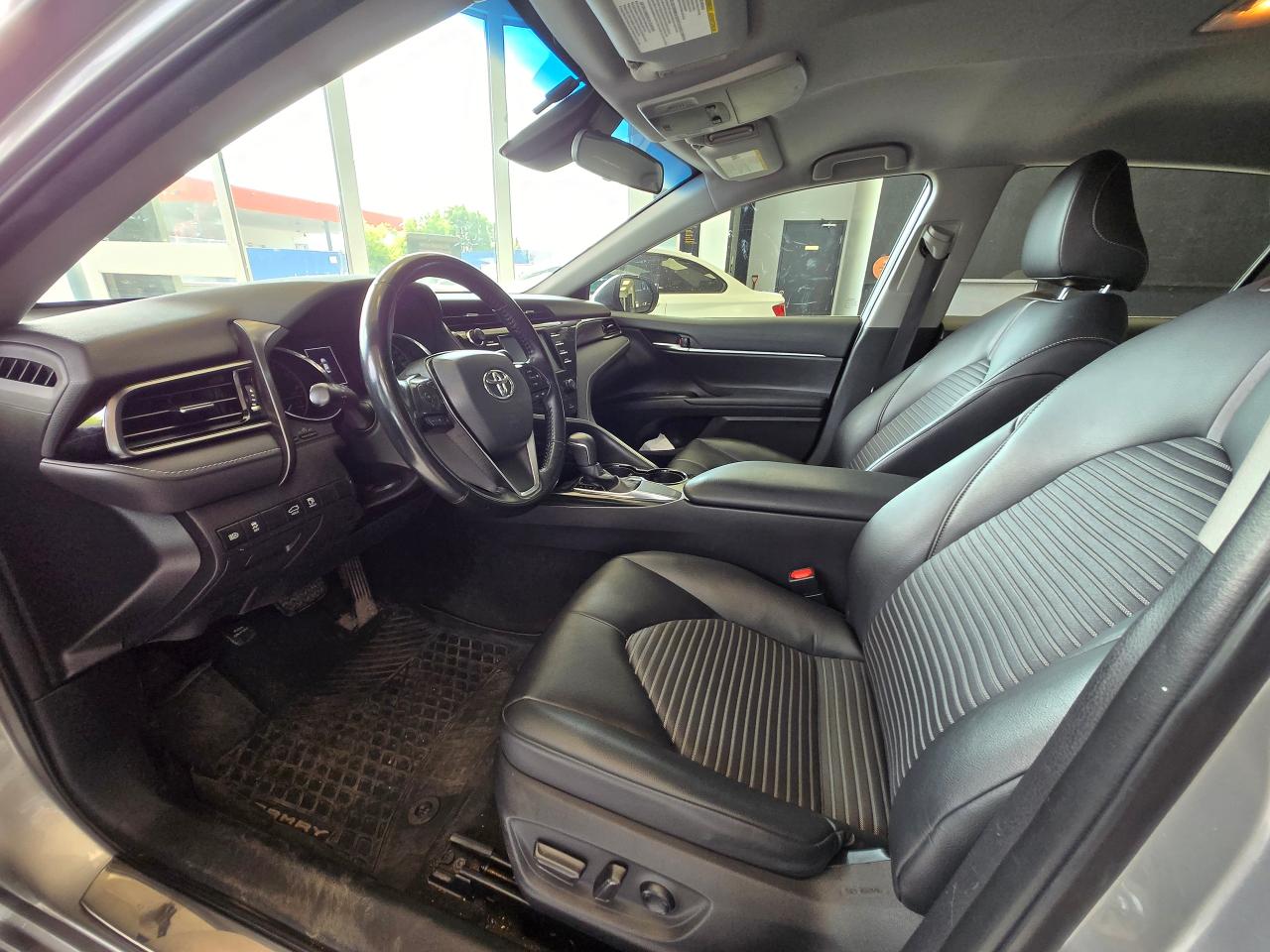 2019 Toyota Camry SE | ALL CREDIT ACCEPTED!! - Photo #9