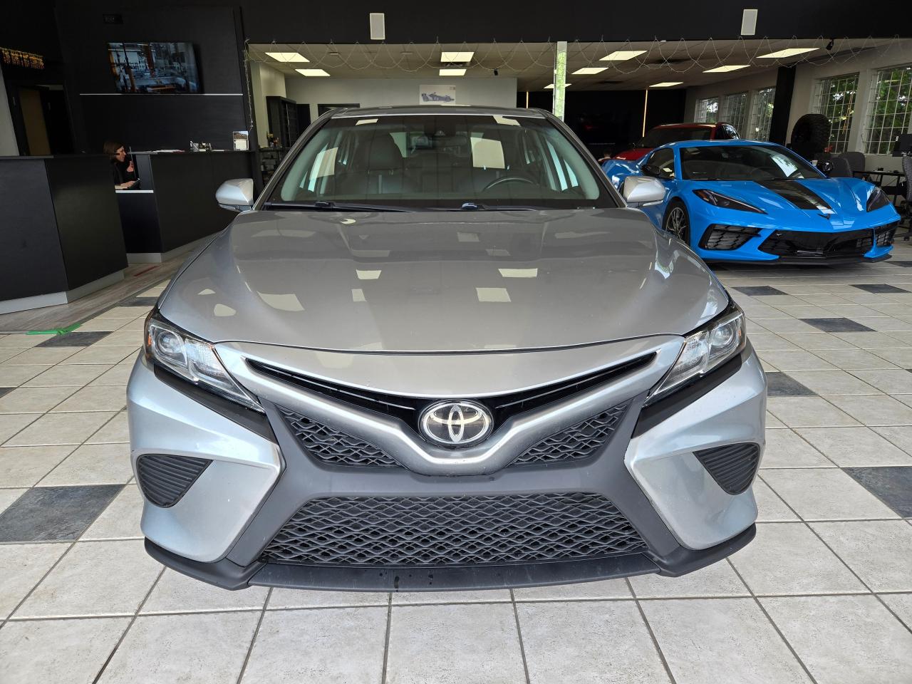 2019 Toyota Camry SE | ALL CREDIT ACCEPTED!! - Photo #2